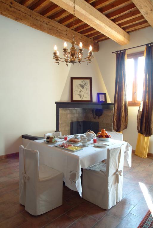 Al Podere Santa Cristina 카스텔마조레 외부 사진